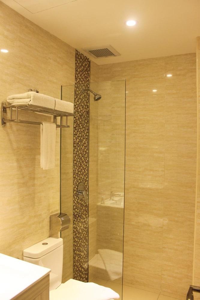 Nu @ Kl Sentral Hotel 2*